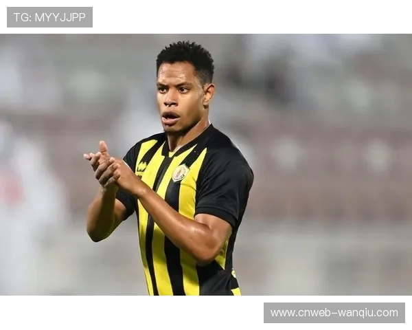 上海海港外援维塔尔角色解析：攻防转换枢纽